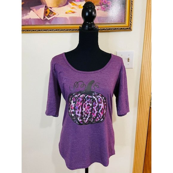 Anvil NWT Purple Cheetah Print Pumpkin Custom Graphic Short Sleeve Size Medium - Picture 2 of 9